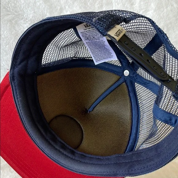 Vans Off The Wall Trucker Hat - Picture 8 of 8